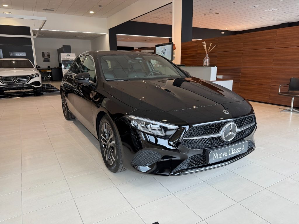 MERCEDES-BENZ A 180 d Automatic Progressive Extra