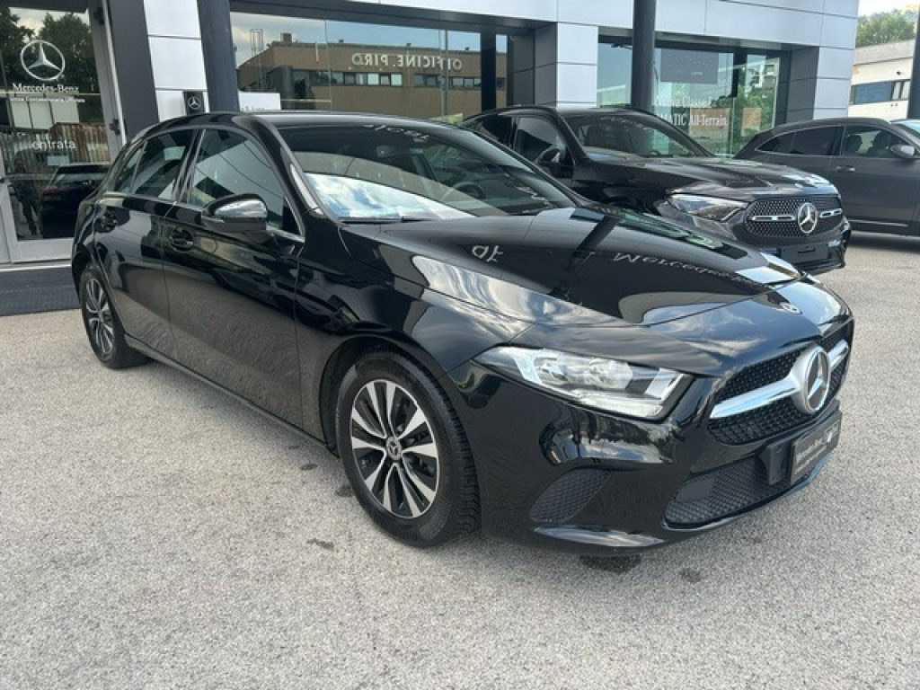 MERCEDES-BENZ A 180 d Automatic Business